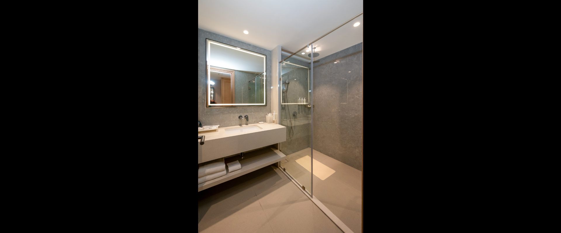 Enclave Suite