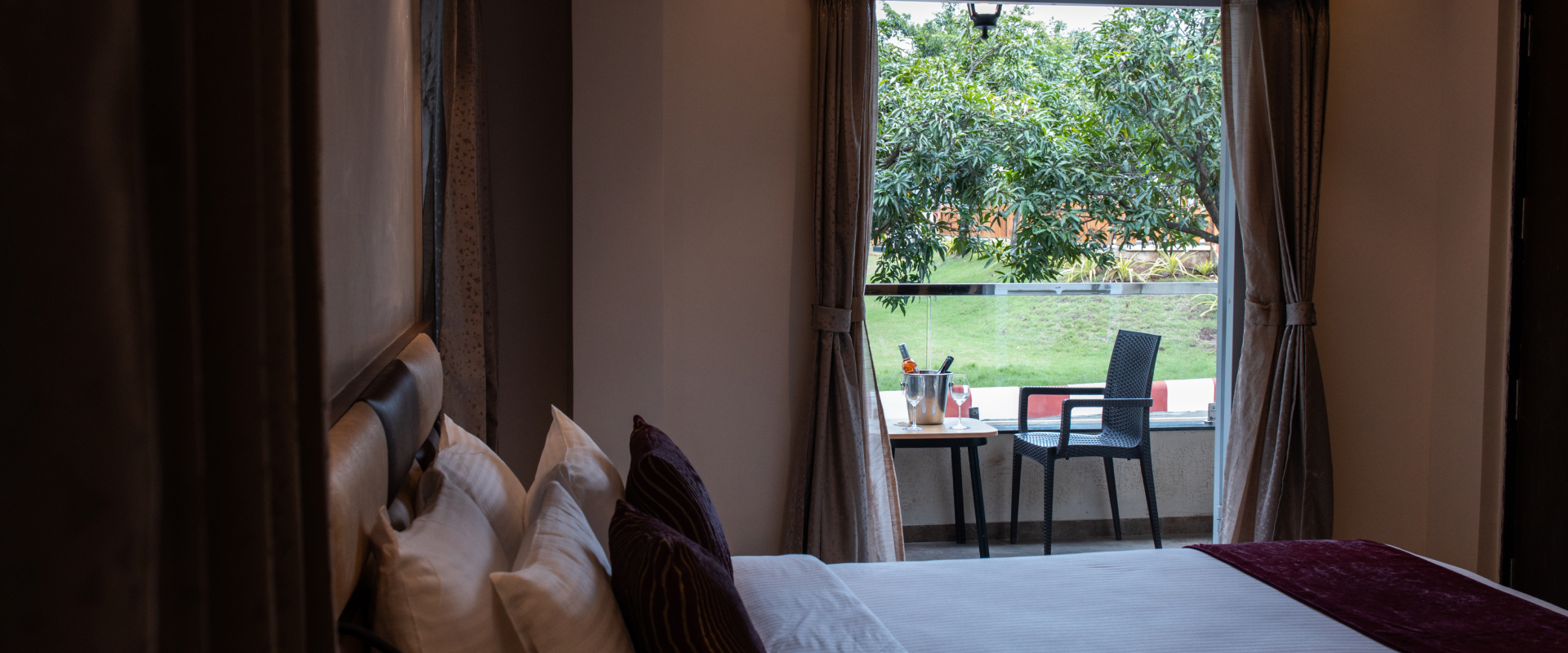 Enclave Suite