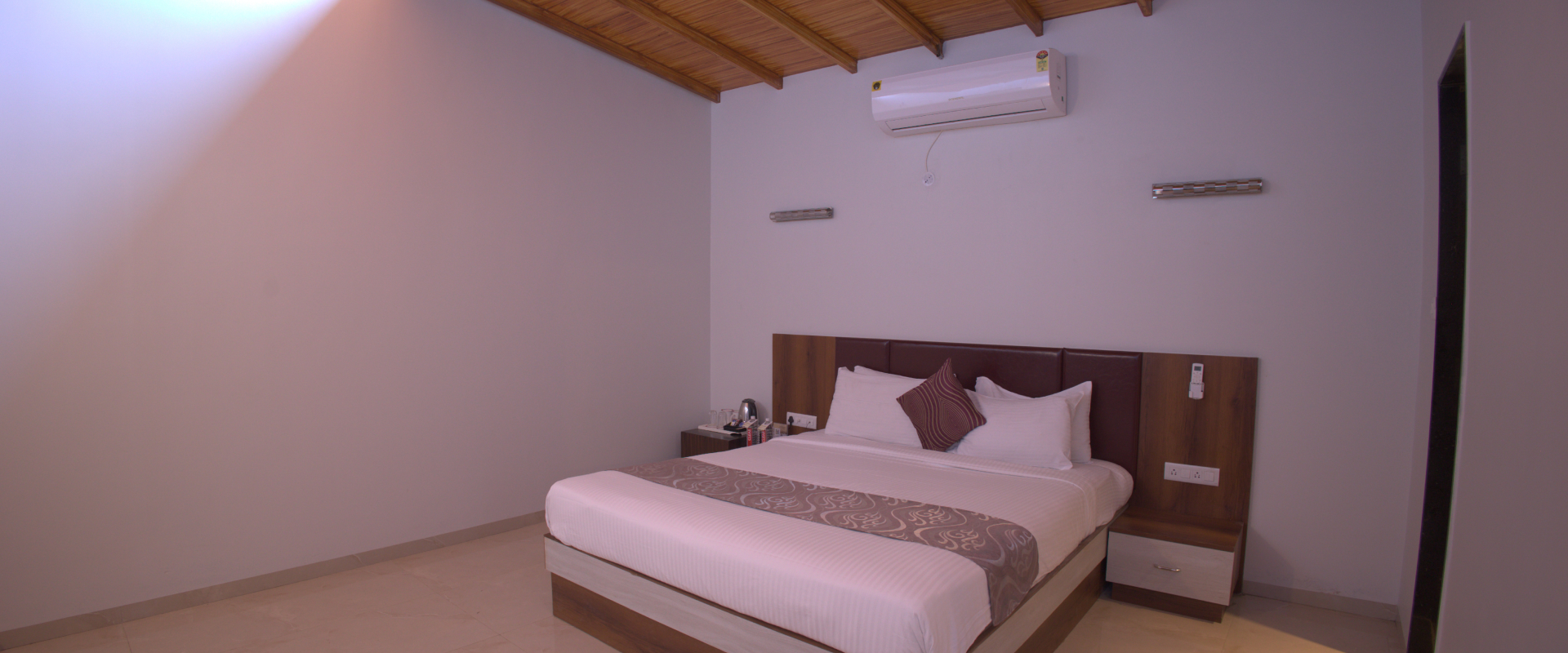 Enclave Suite