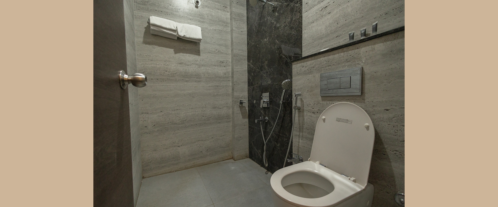 Enclave Suite
