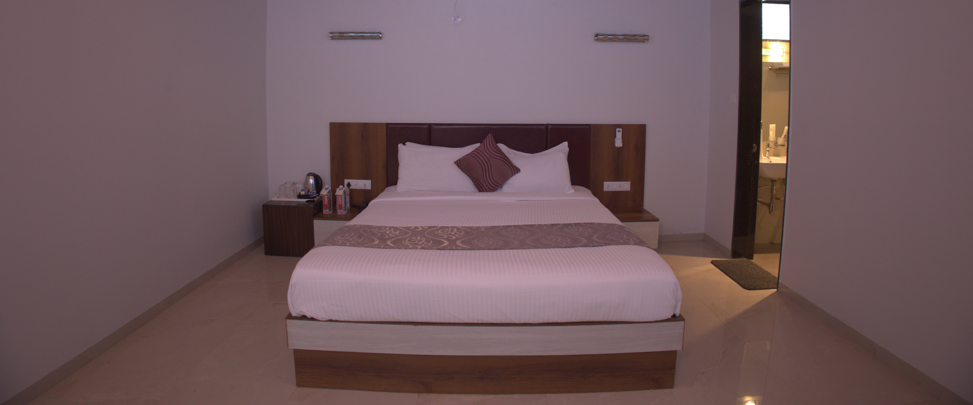 Enclave Suite