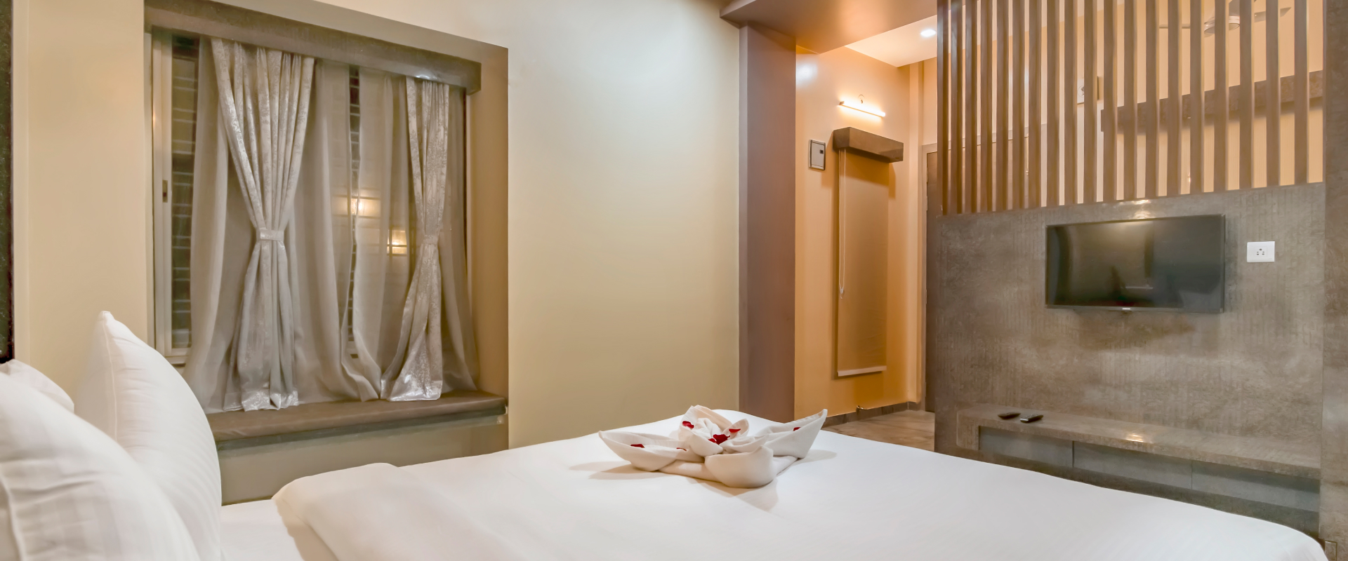 Enclave Suite