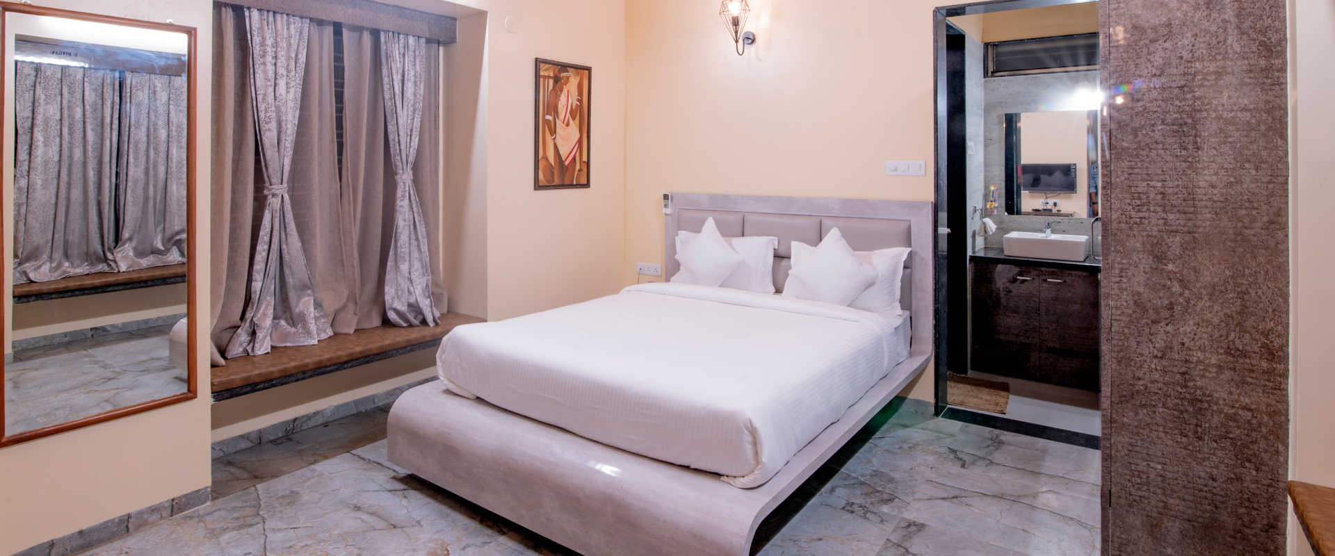 Enclave Suite